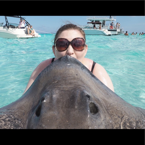 Meet the Posher! 😸 - Picture 3 of 3